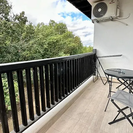 Apartmanhotel The Paradise 3*