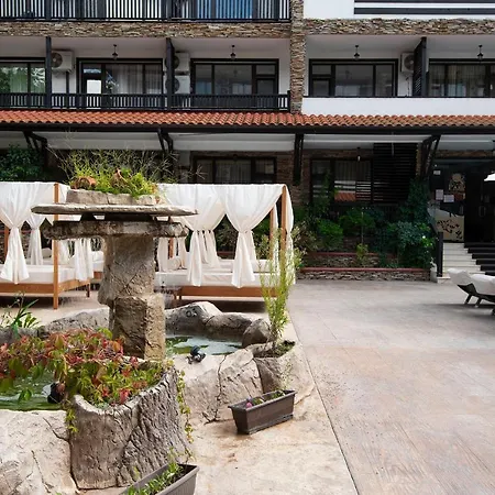 The Paradise 3* Primorsko