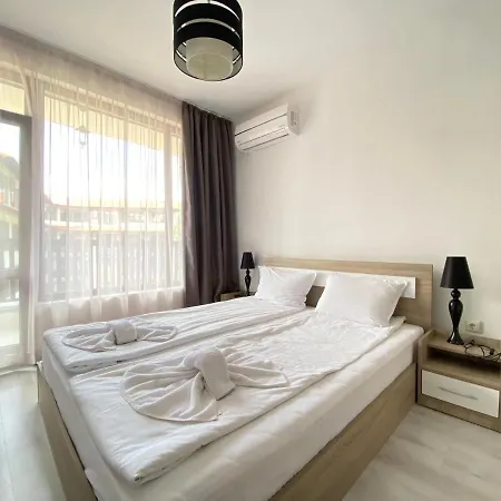 The Paradise Апартхотел Приморско